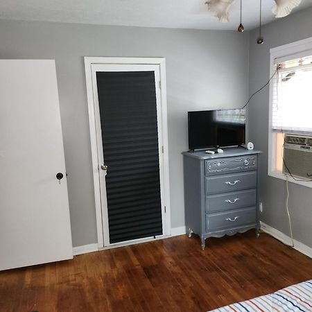 Quiet Comfort Room Near Shopping And Attractions Fayetteville Ngoại thất bức ảnh